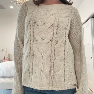 Hollister knit sweater